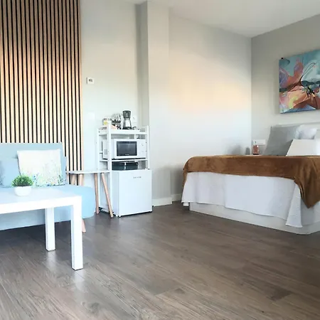 Precioso En Samil A Pie De Playa 比戈